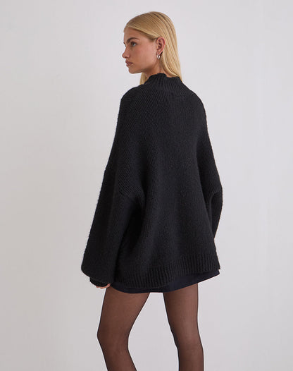 Amato Oversized Jumper in Black