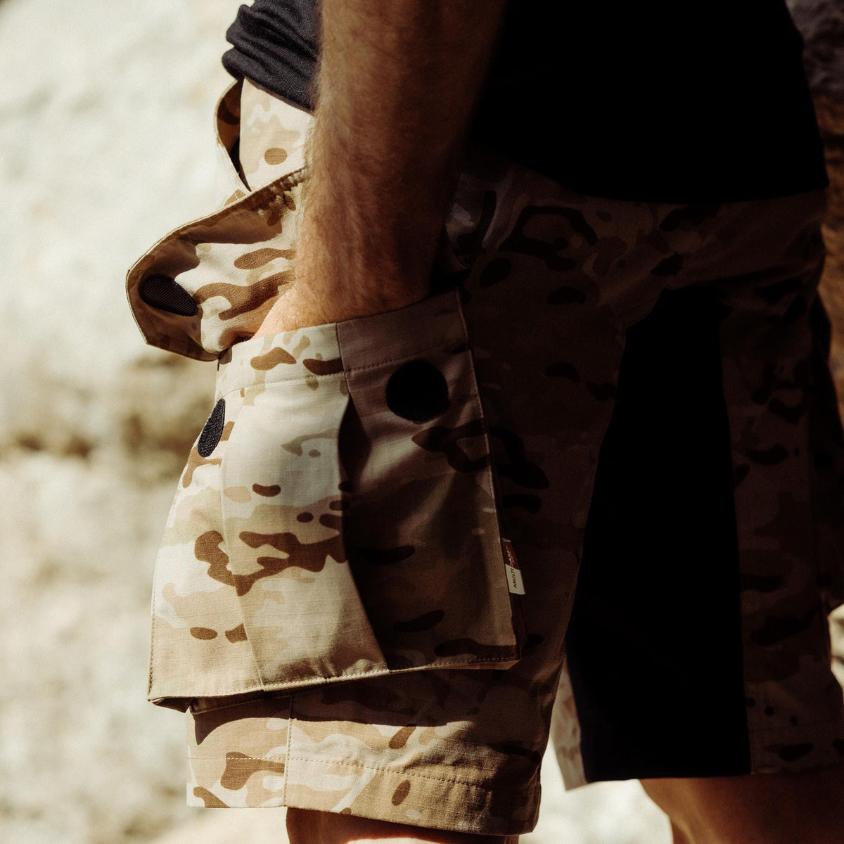 CHARGE SHORTS