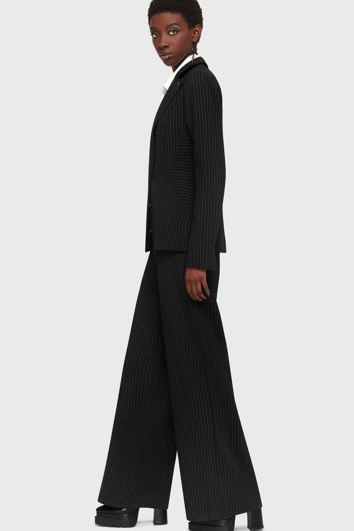 Oblivienne Jacket [Black Pinstripe]