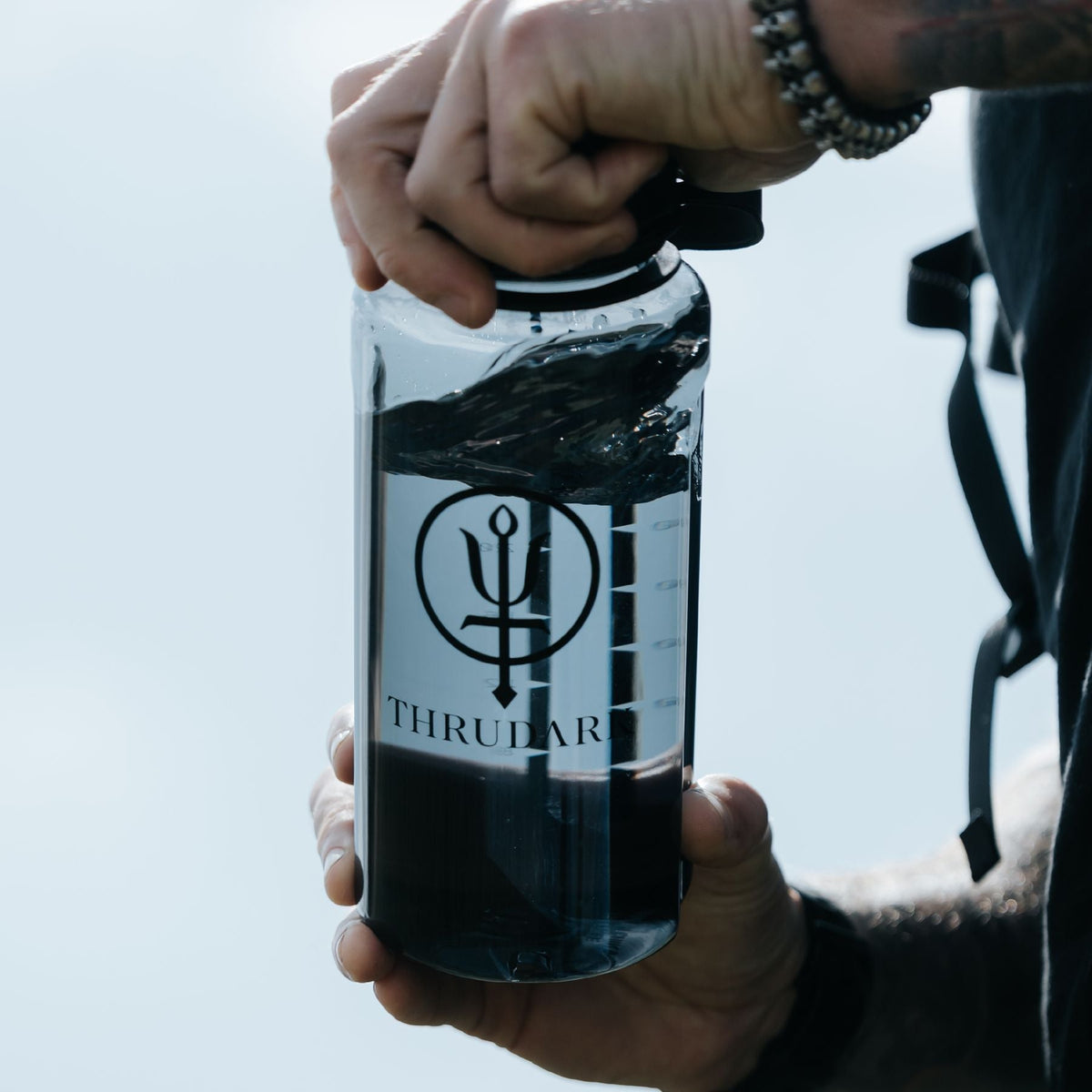 TRITAN INSIGNIA BOTTLE