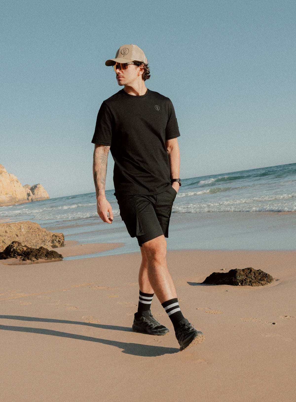 CHARGE SHORTS