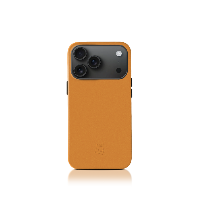 Cognac / iPhone 17 Pro