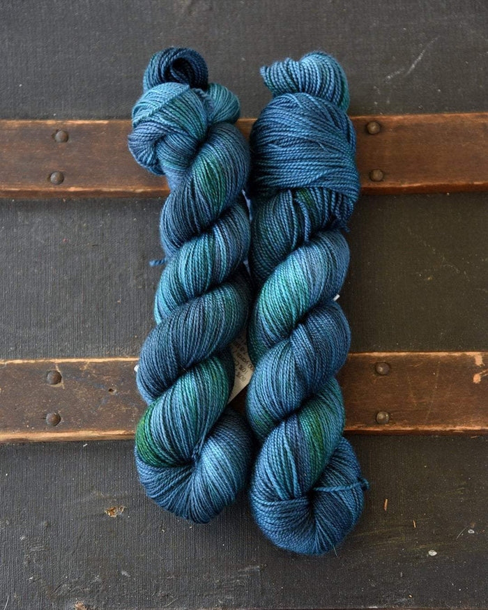 Destination Yarn fingering weight yarn SHORELINE